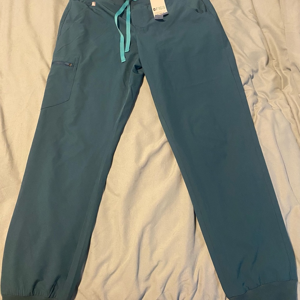 figs joggers